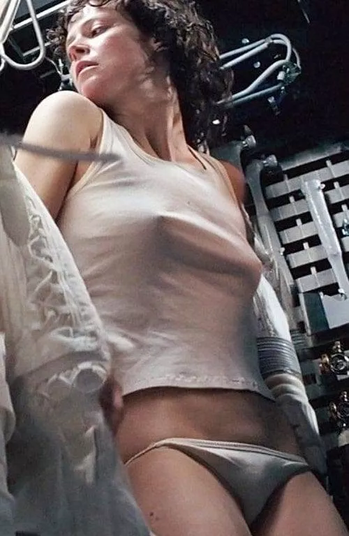 Sigourney Weaver in her undies