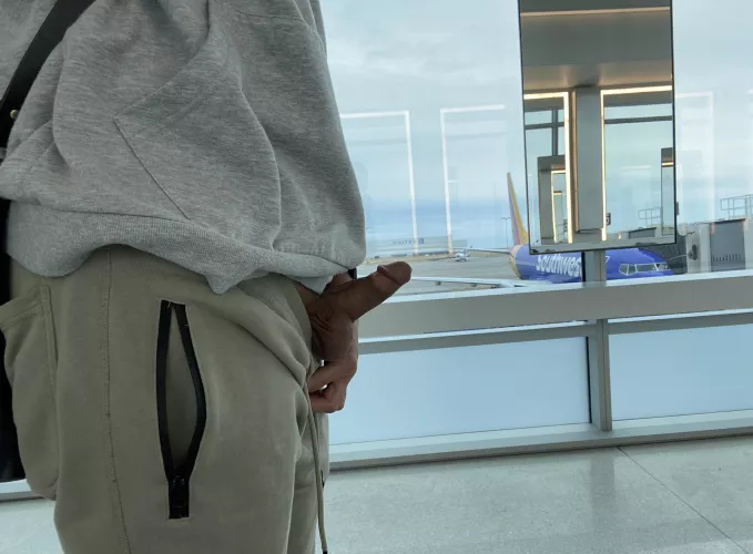 Snuck this in a DIA airport bathroom right before someone came in 😝