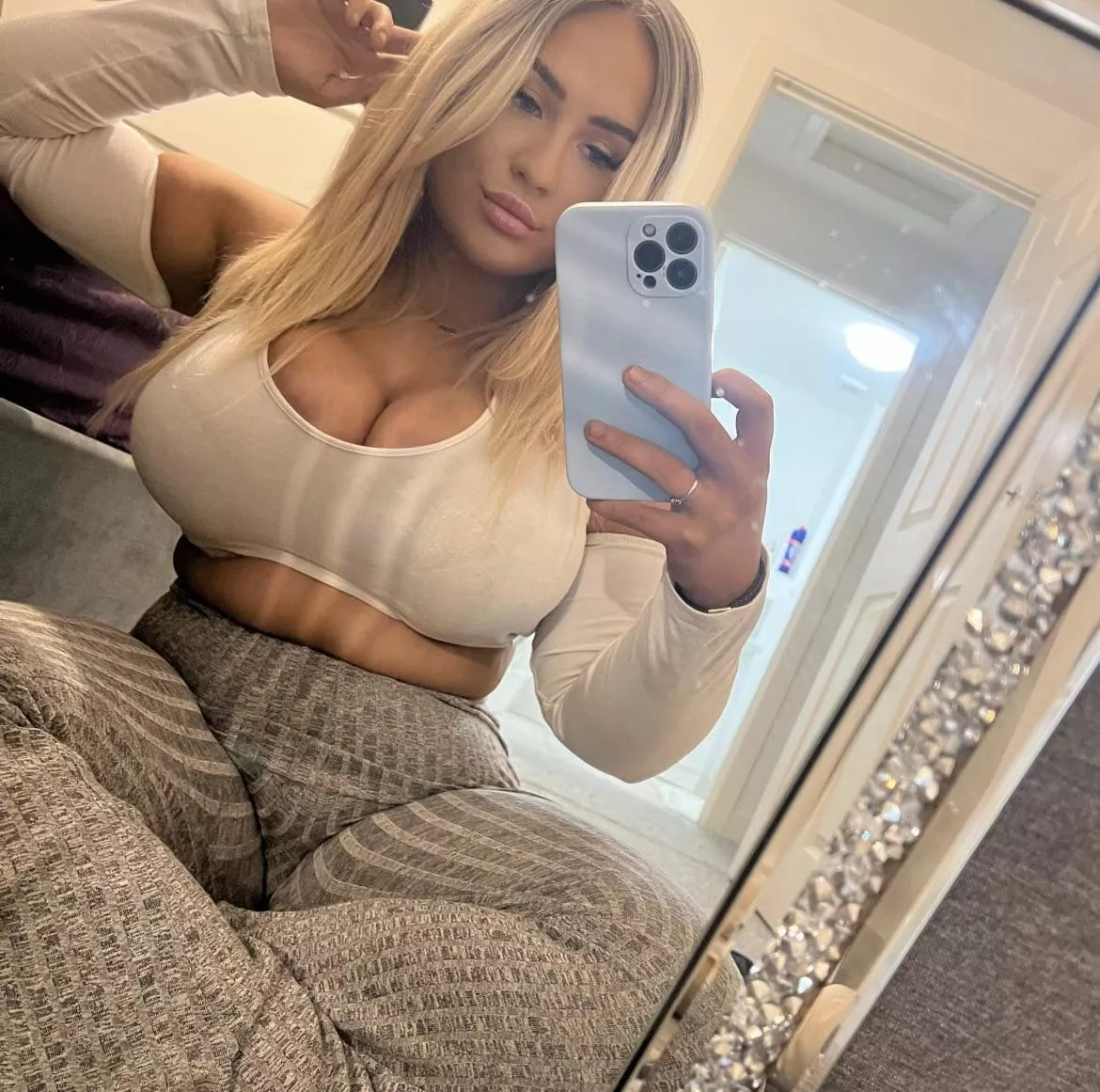 The classic look😍