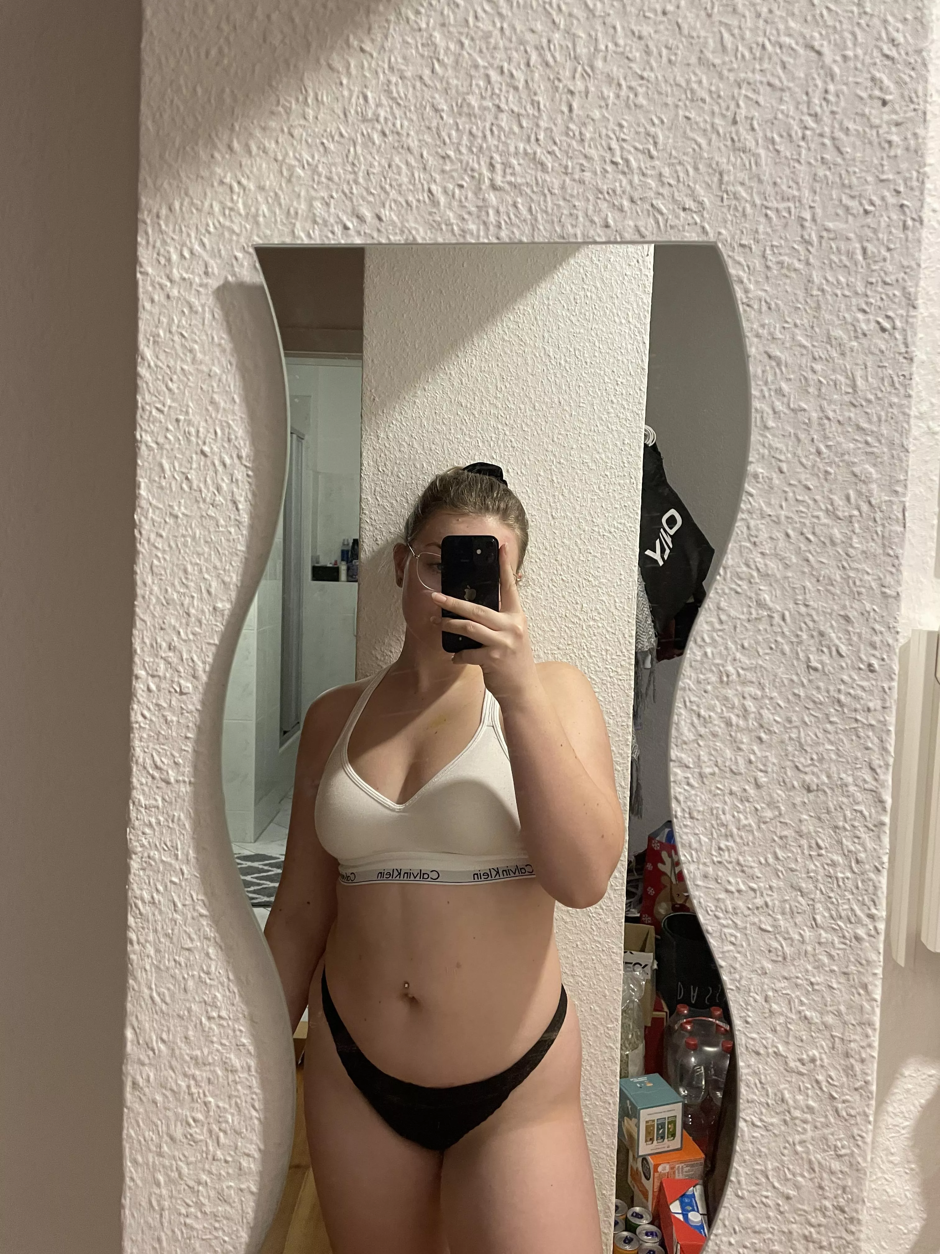 What catches ur attention first?