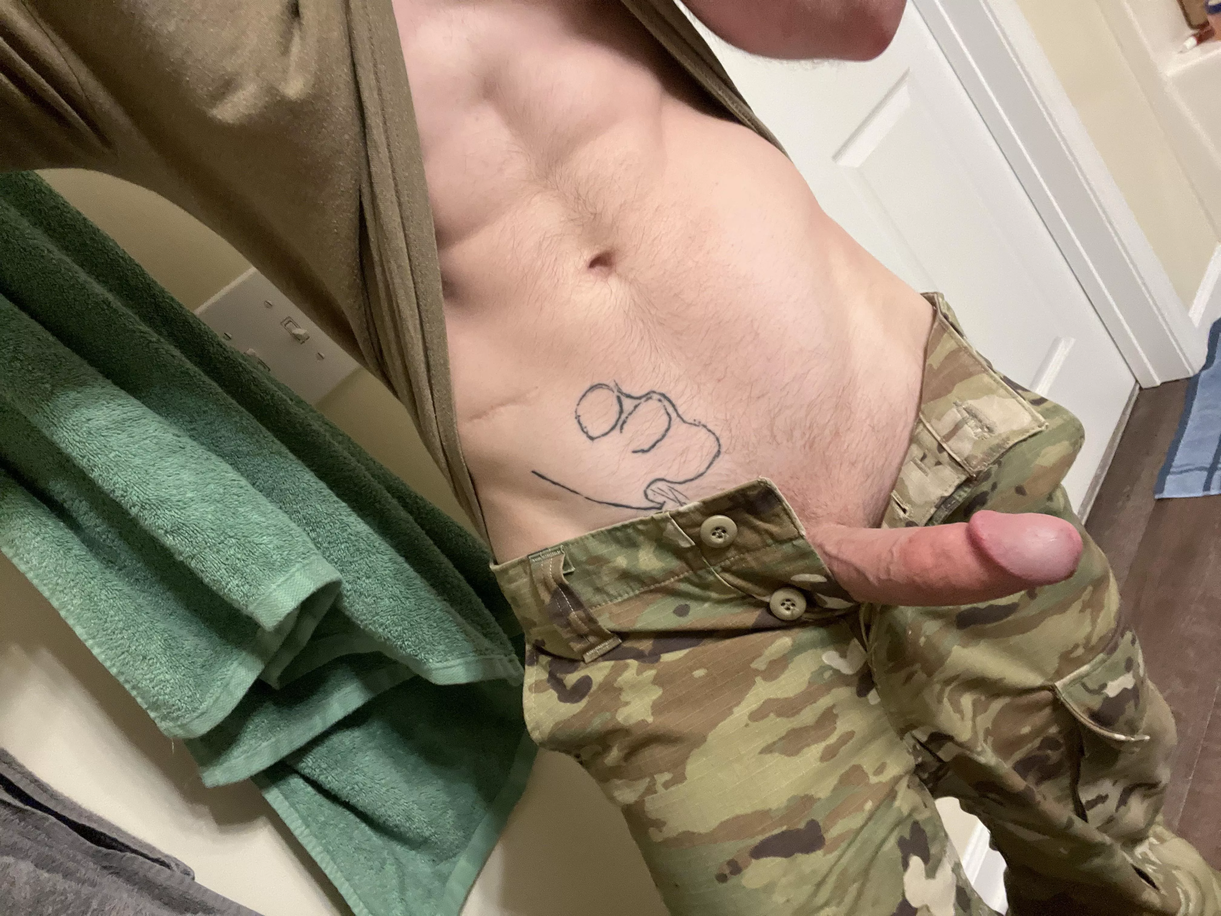 Who likes military men?