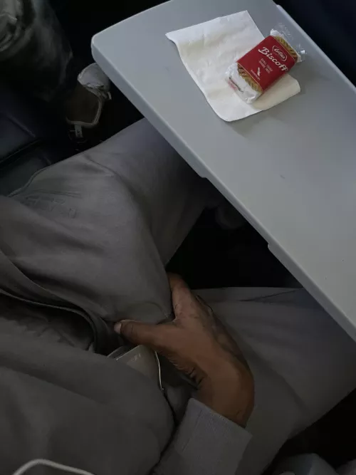 You should’ve seen the eyes of the flight attendant!