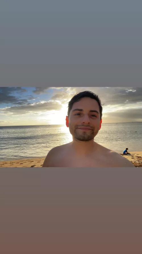 Aloha from Maui :) 🌺