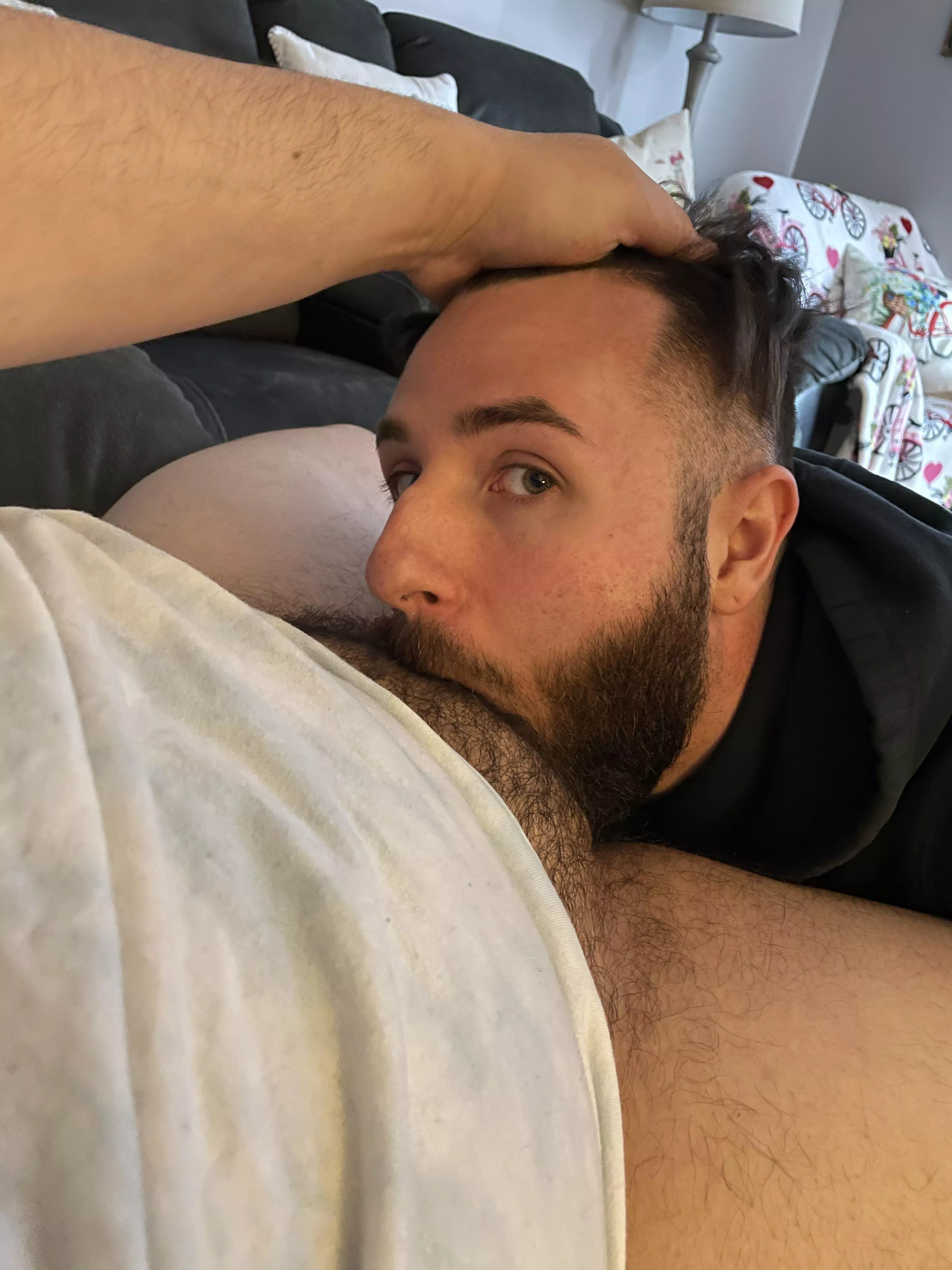 Any dudes looking for a great cocksucker?