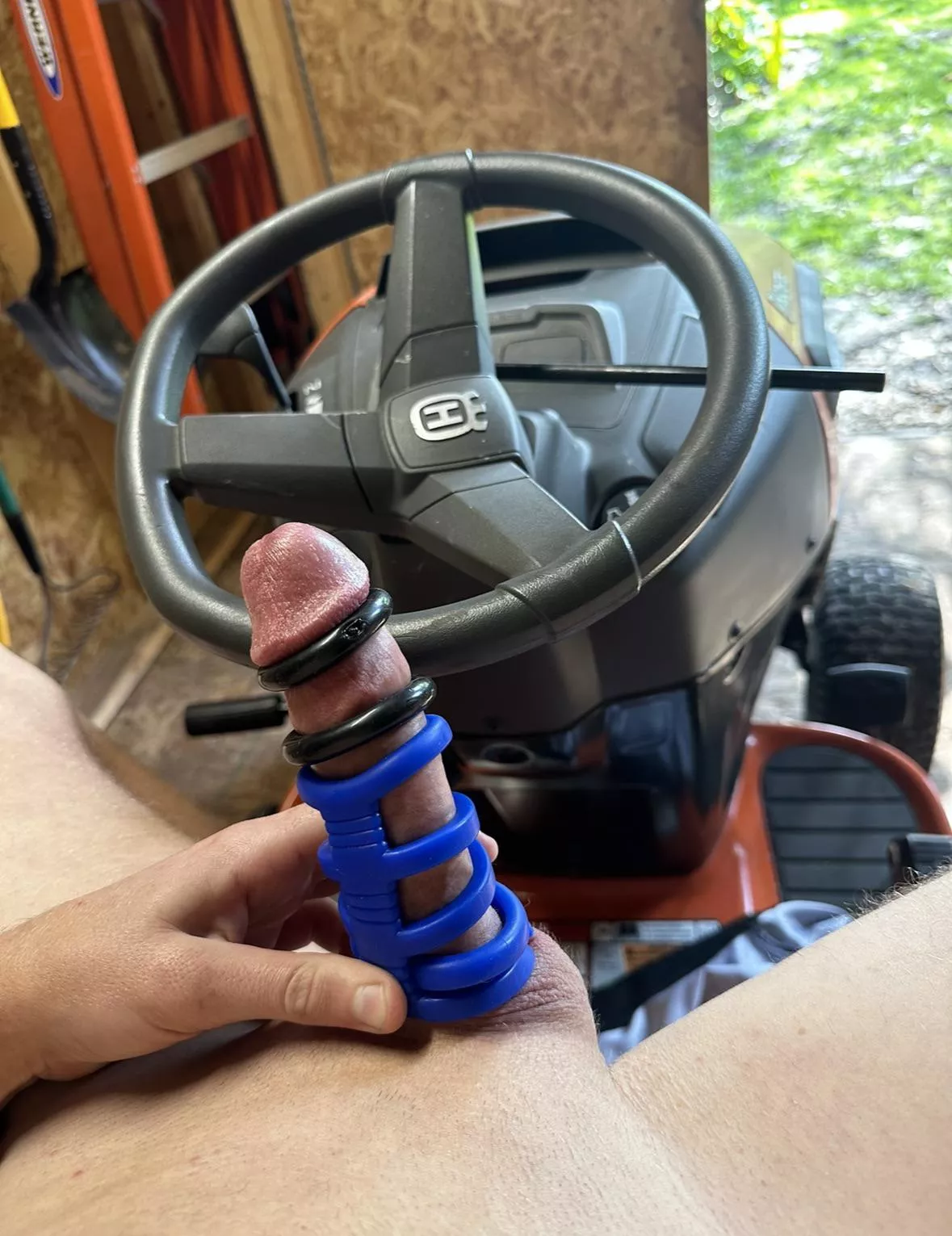 Anyone want to watch me mow the yard. Maybe give me something to sit on while I do? My neighbors love to watch.