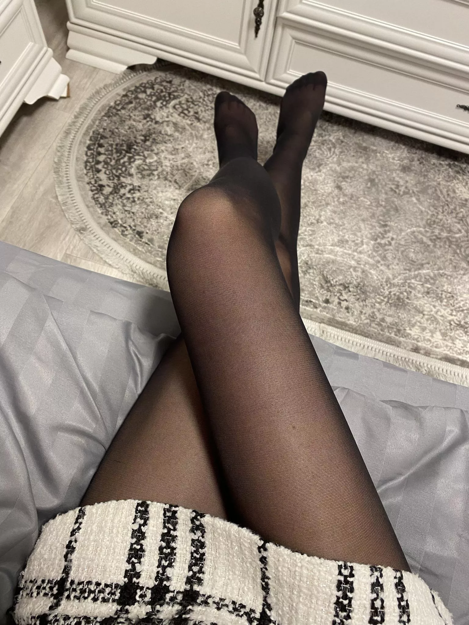 Do you like black tights?