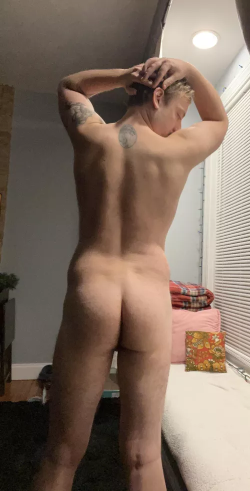 Do you like my tush?