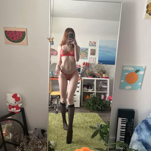 Every man needs an xs redhead