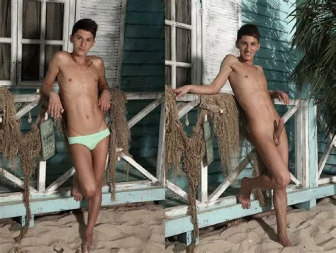 🌸feminine boy🌸 wearing panties and enjoy himself in the✨nude ✨