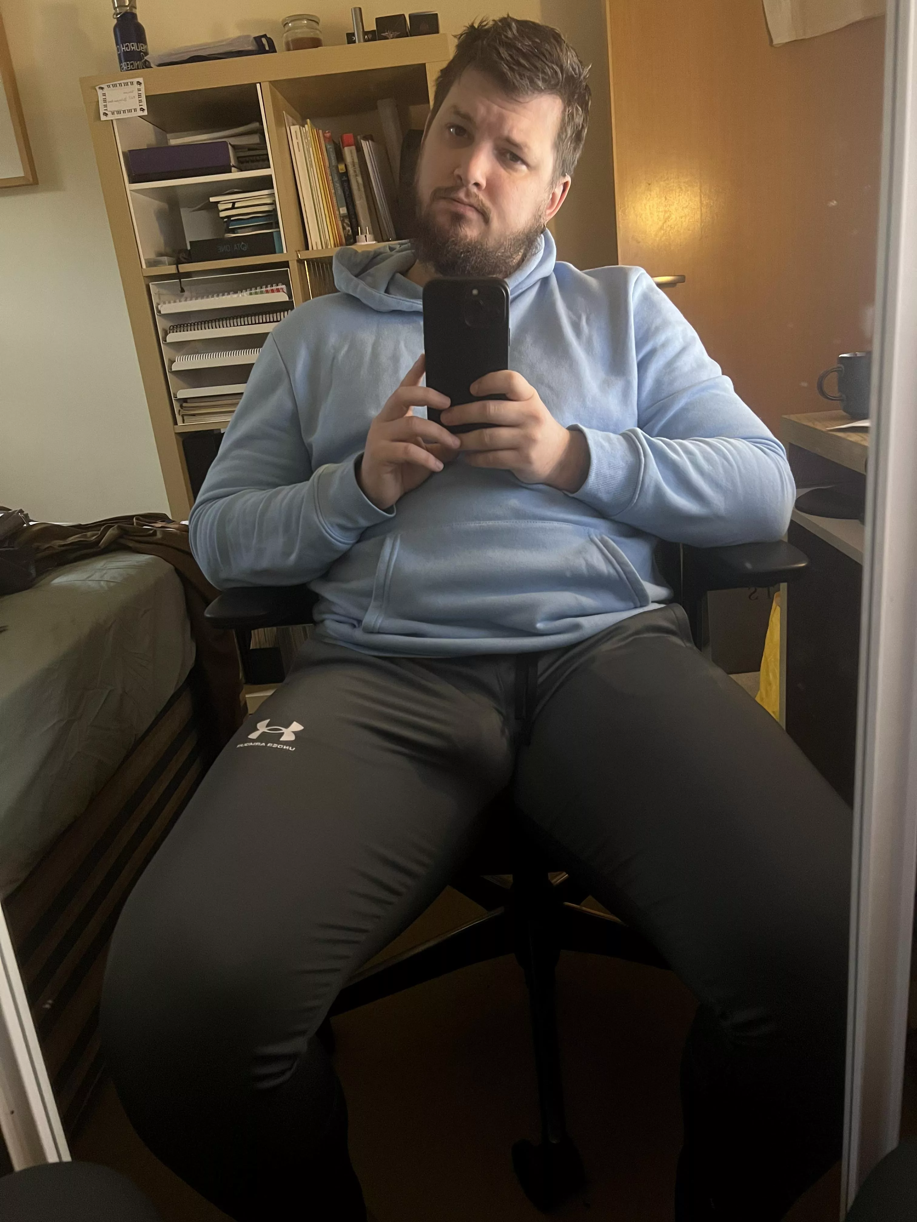 I don’t wanna work today 😩