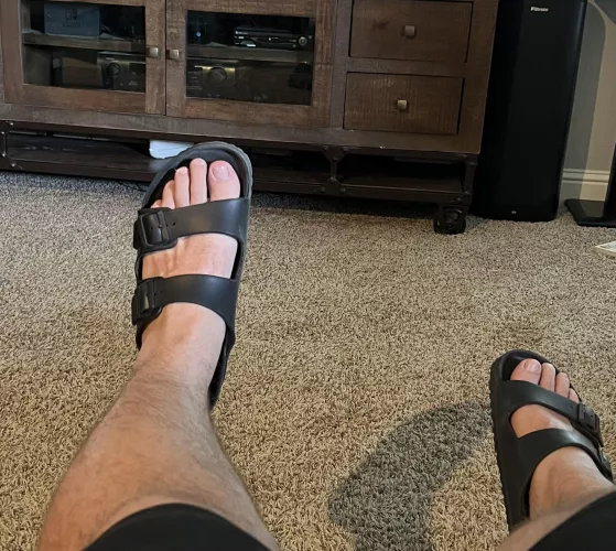 I still think I like my leather Birks better… these are missing a little something
