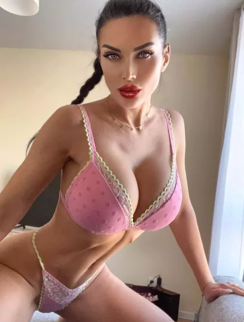 I wonder how many people would fuck me.