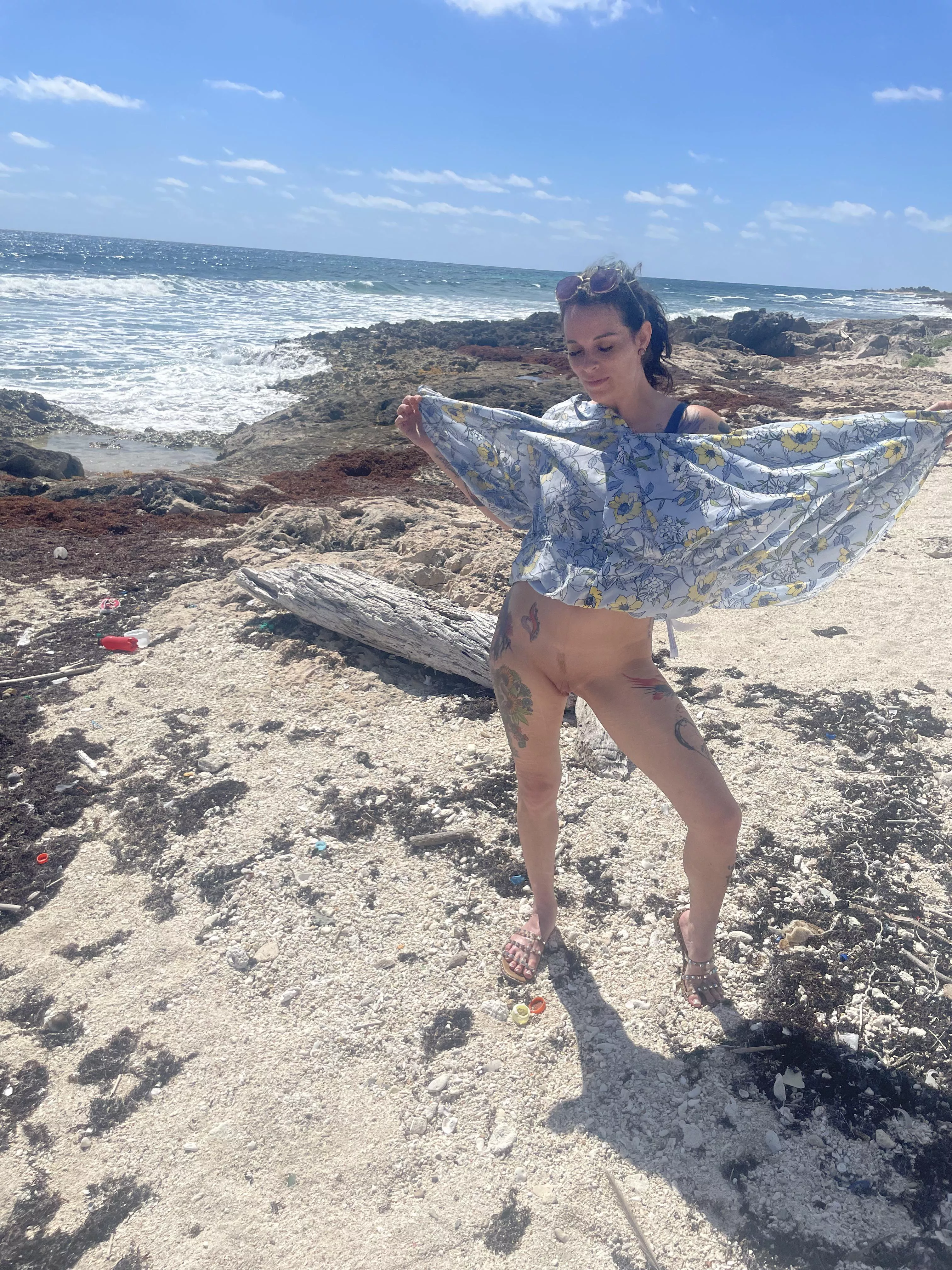 Just a pregnant girl who needs attention