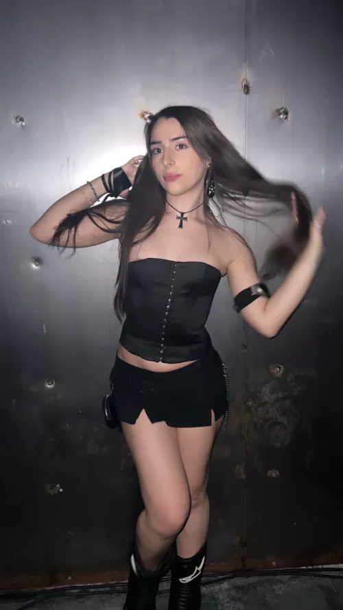 Leave a heart if you love trans women💕