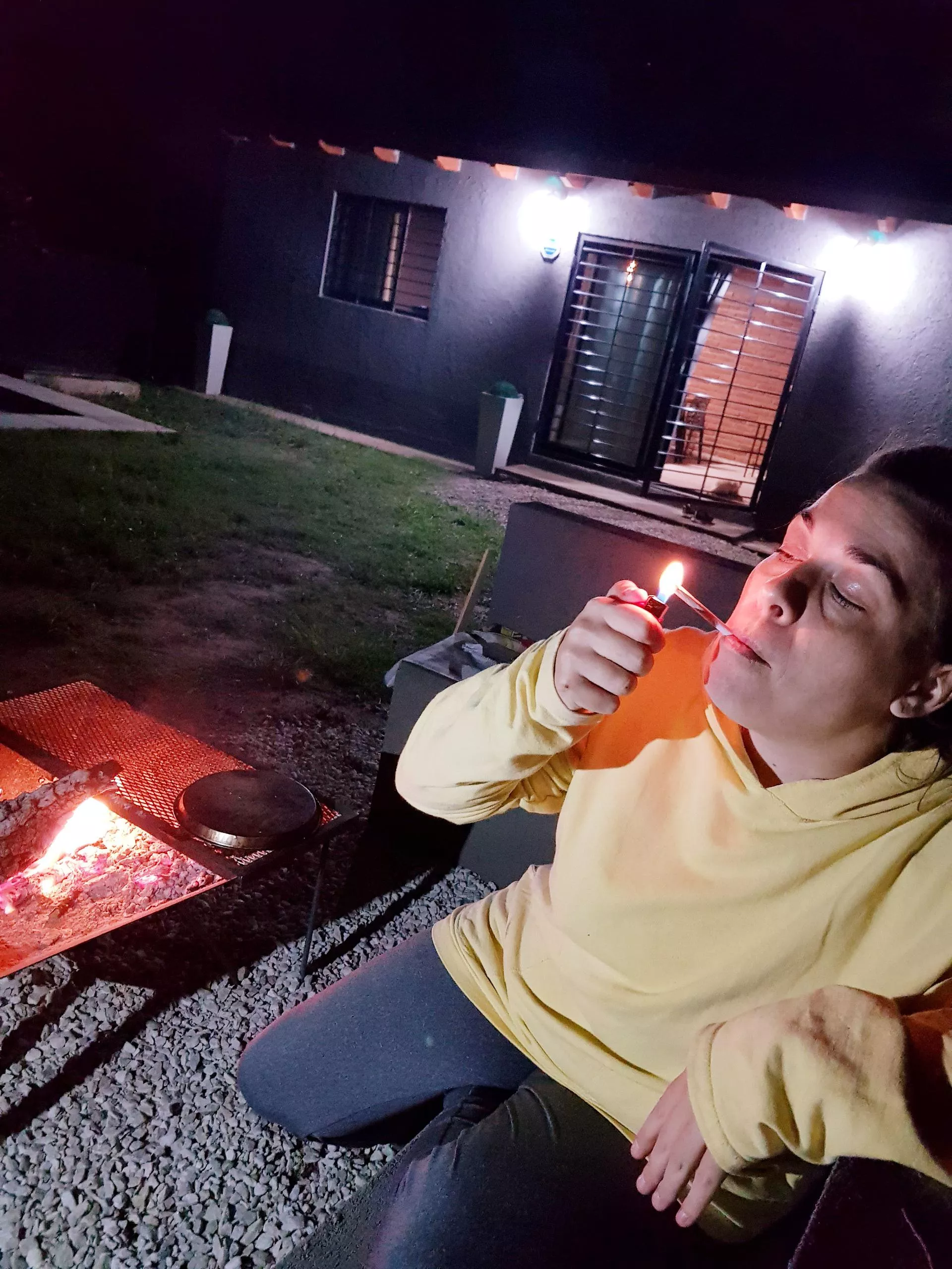 Lighting a cigarette to wait for you