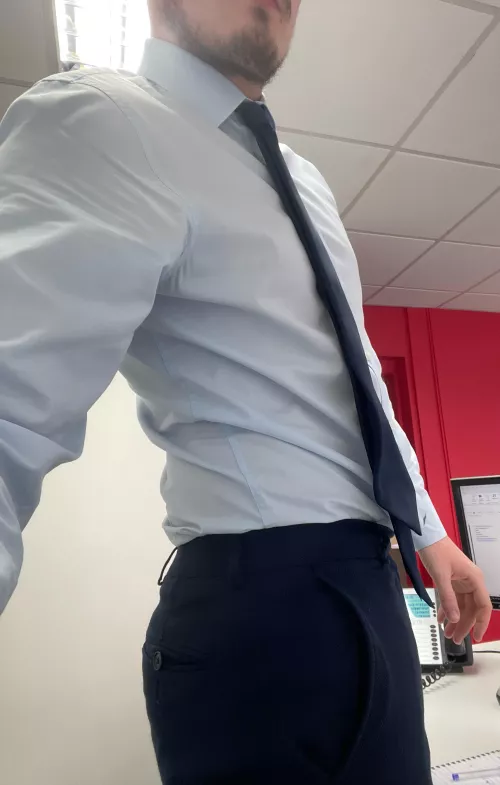 M24, females in the Surrey area between Kingston and Sutton