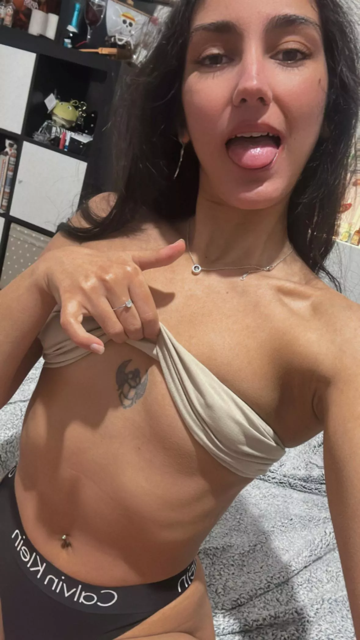 My little body looks so damn hot, hehe