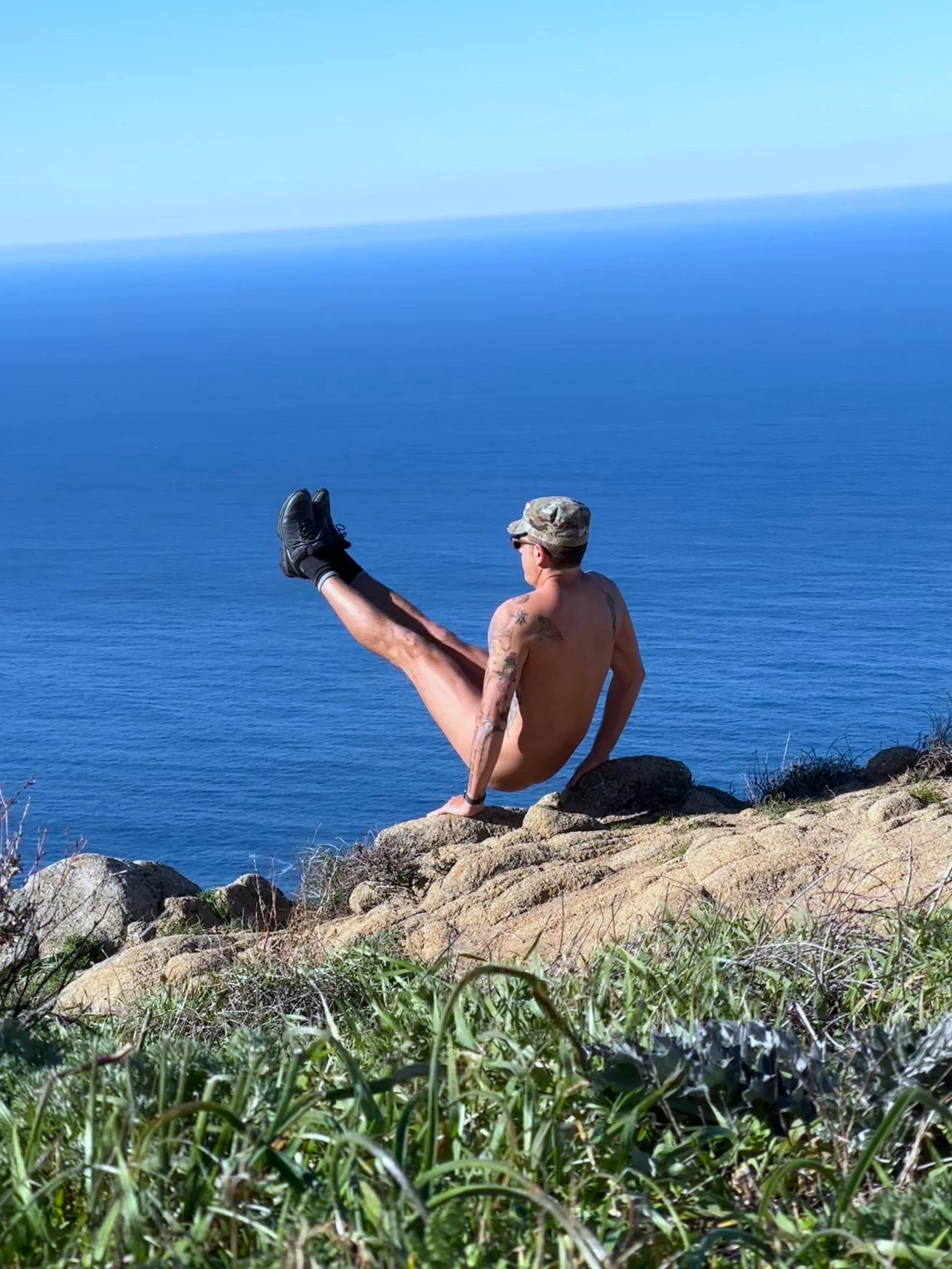 Nature’s Flow…Mountain and See [M]