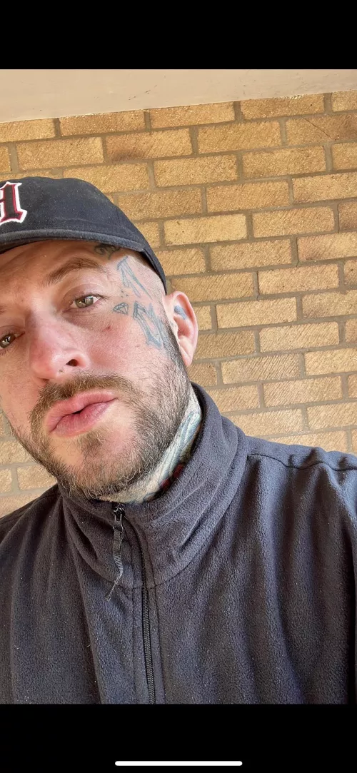 New here anyone playing dayZ