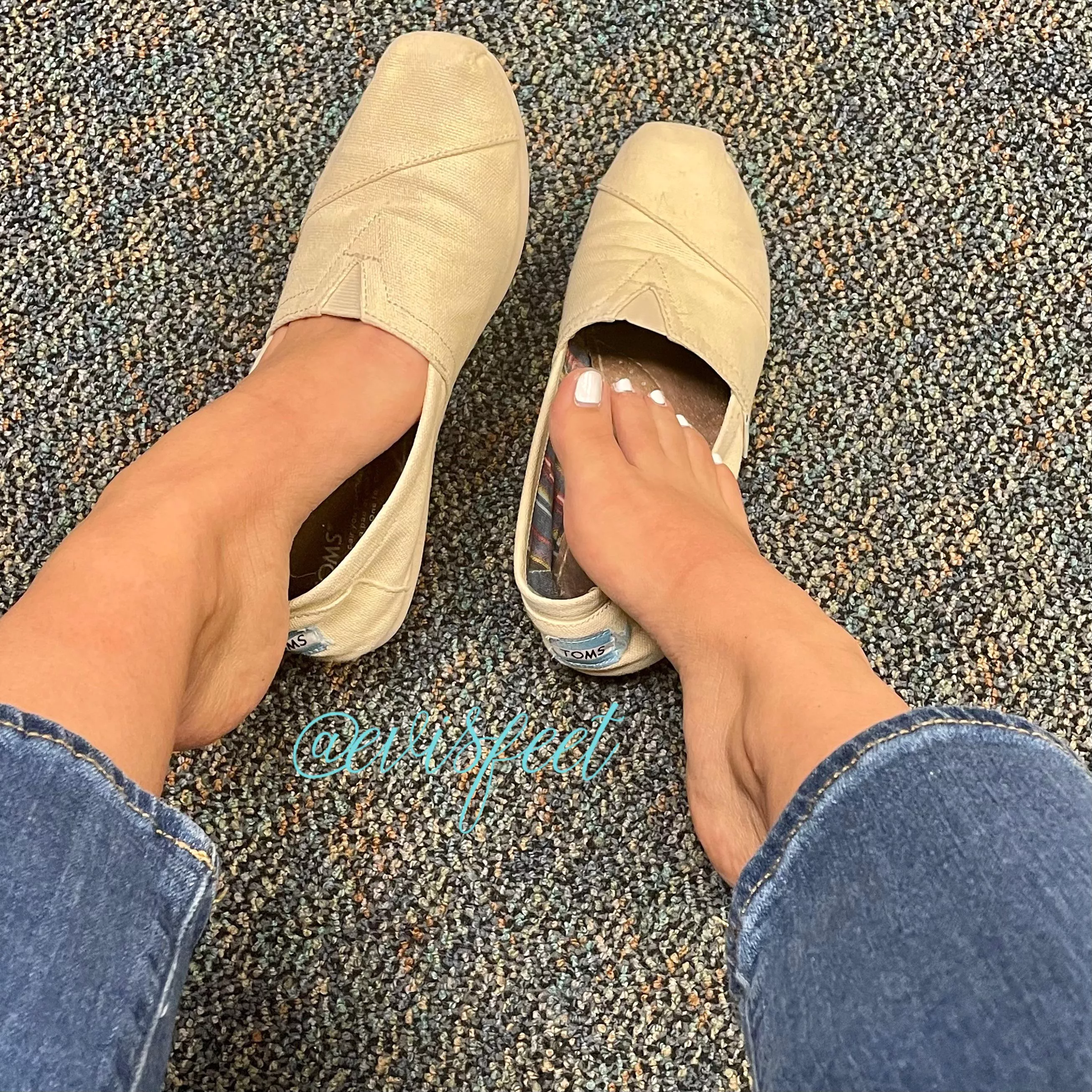 No socks today means one thing…