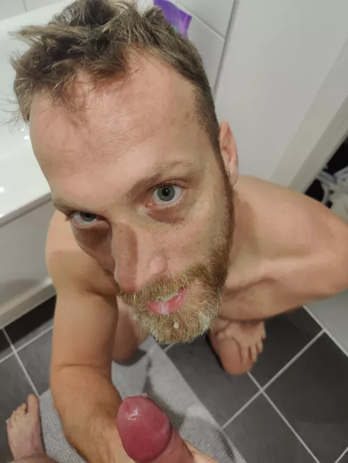 nothing better than having a cock shooting cum down your throat