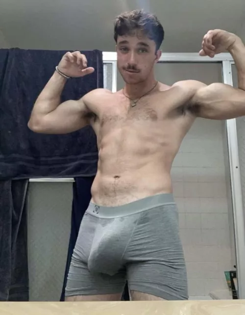 Pull my sweaty underwear off for a surprise