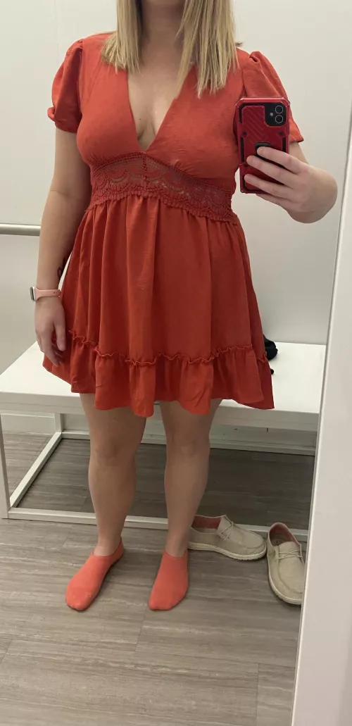 She sent me this from the dressing room, she has no idea how sexy she is! You agree? 36F 38M