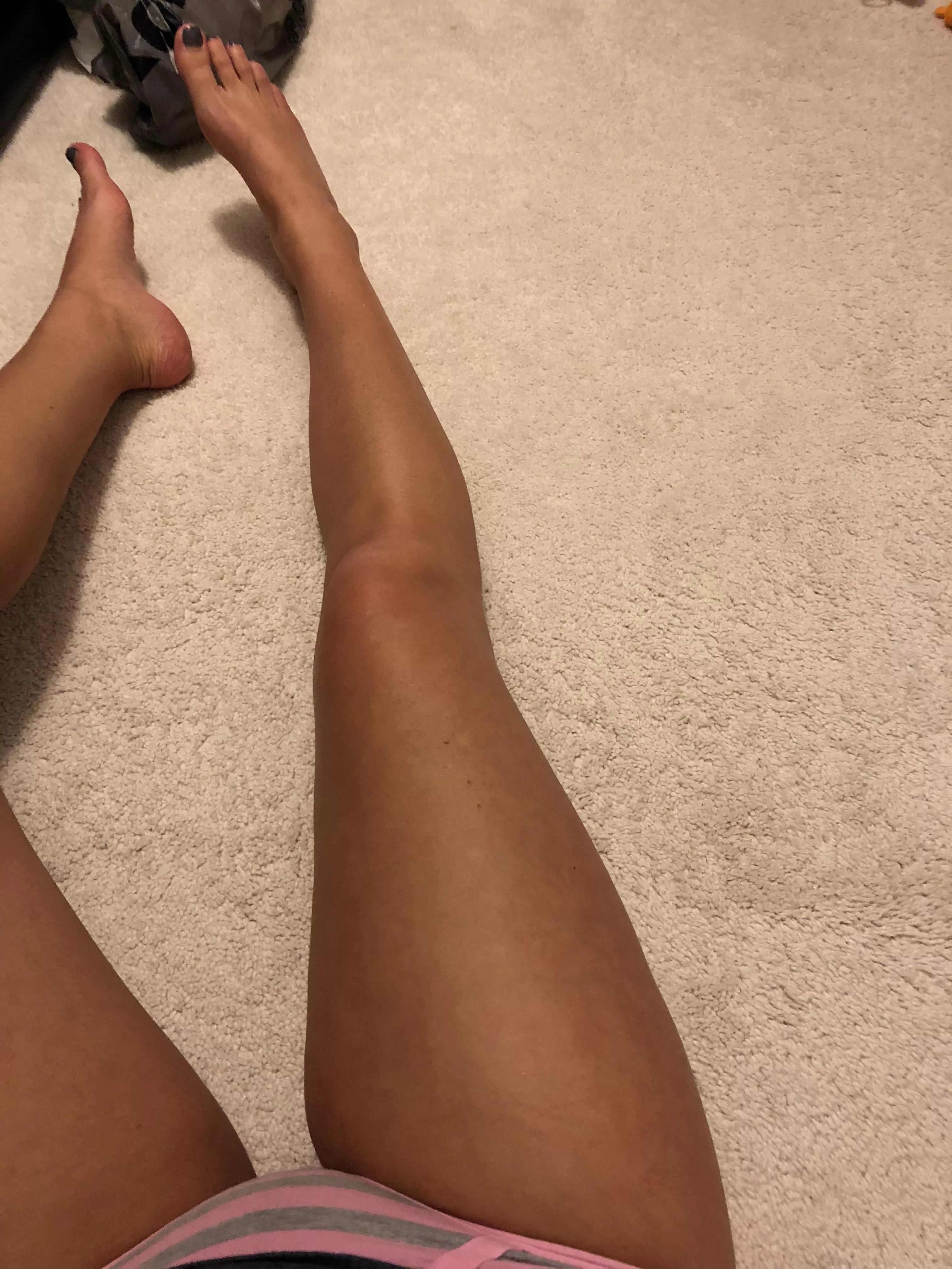 Stripes, legs, and feet