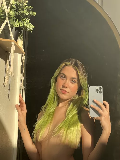 This babe could really use some dick rn