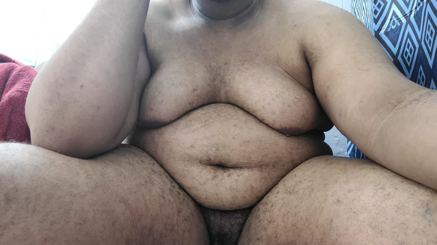 Thought I'd drop a pic before this late night shower😴