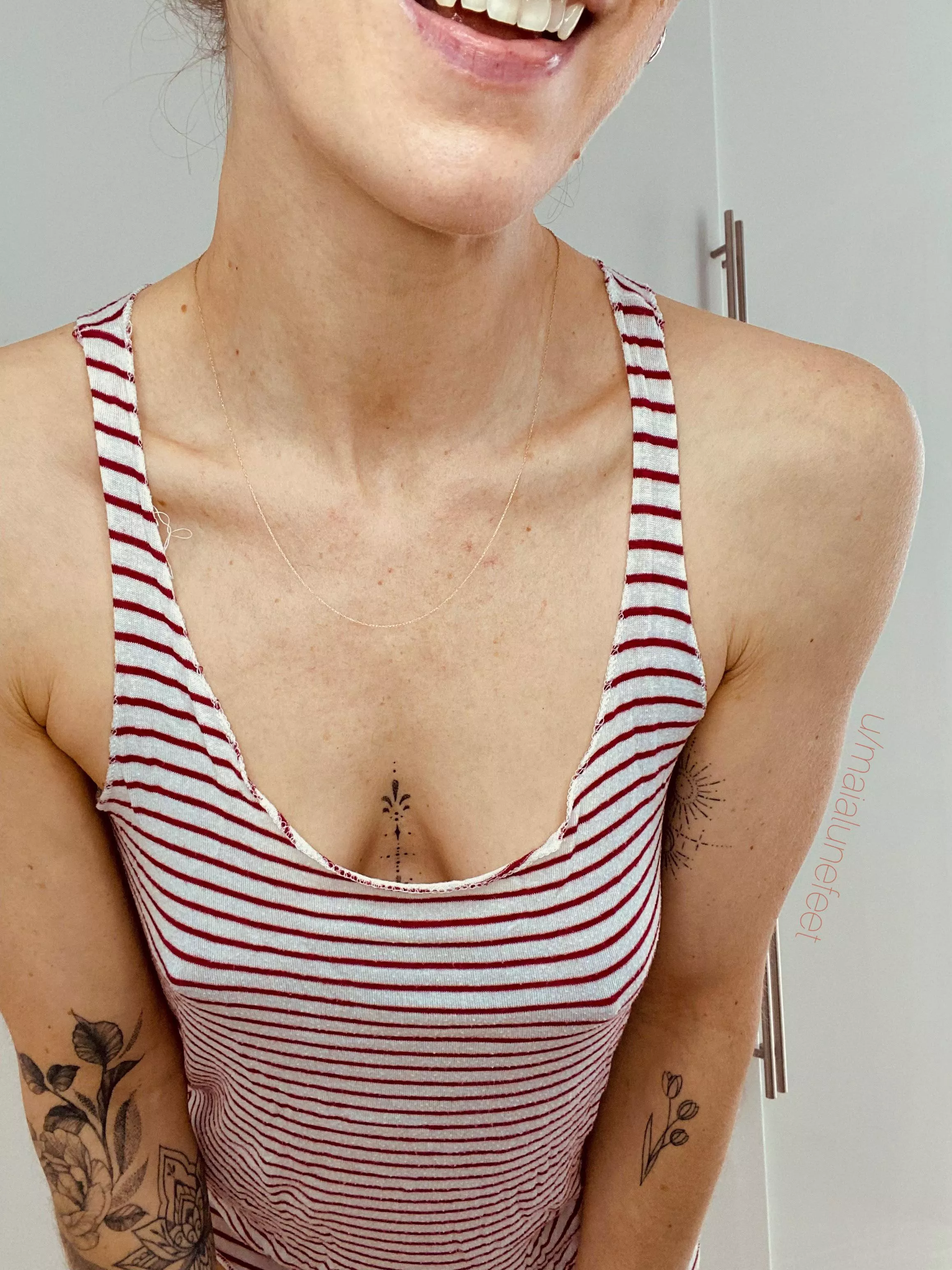 You also wearing a smile this Monday [f]