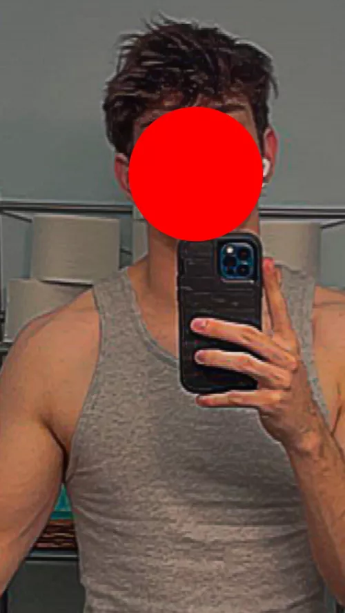 20 college bro hmu hot guys let’s nut sc:sky444dav