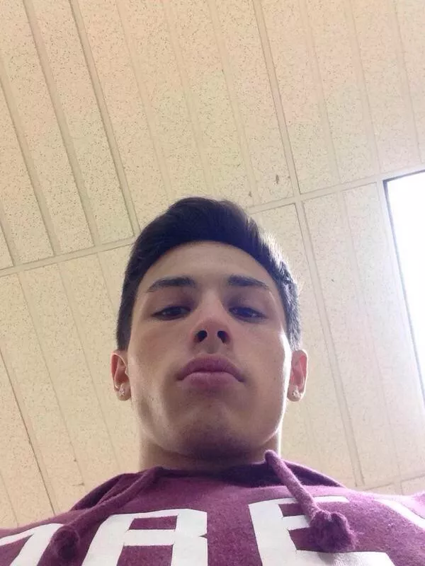 22 Need a master. *No butt* *I can say no* Plz be fit, verbal, bwc. Snap: yo_jo2022308 HMU