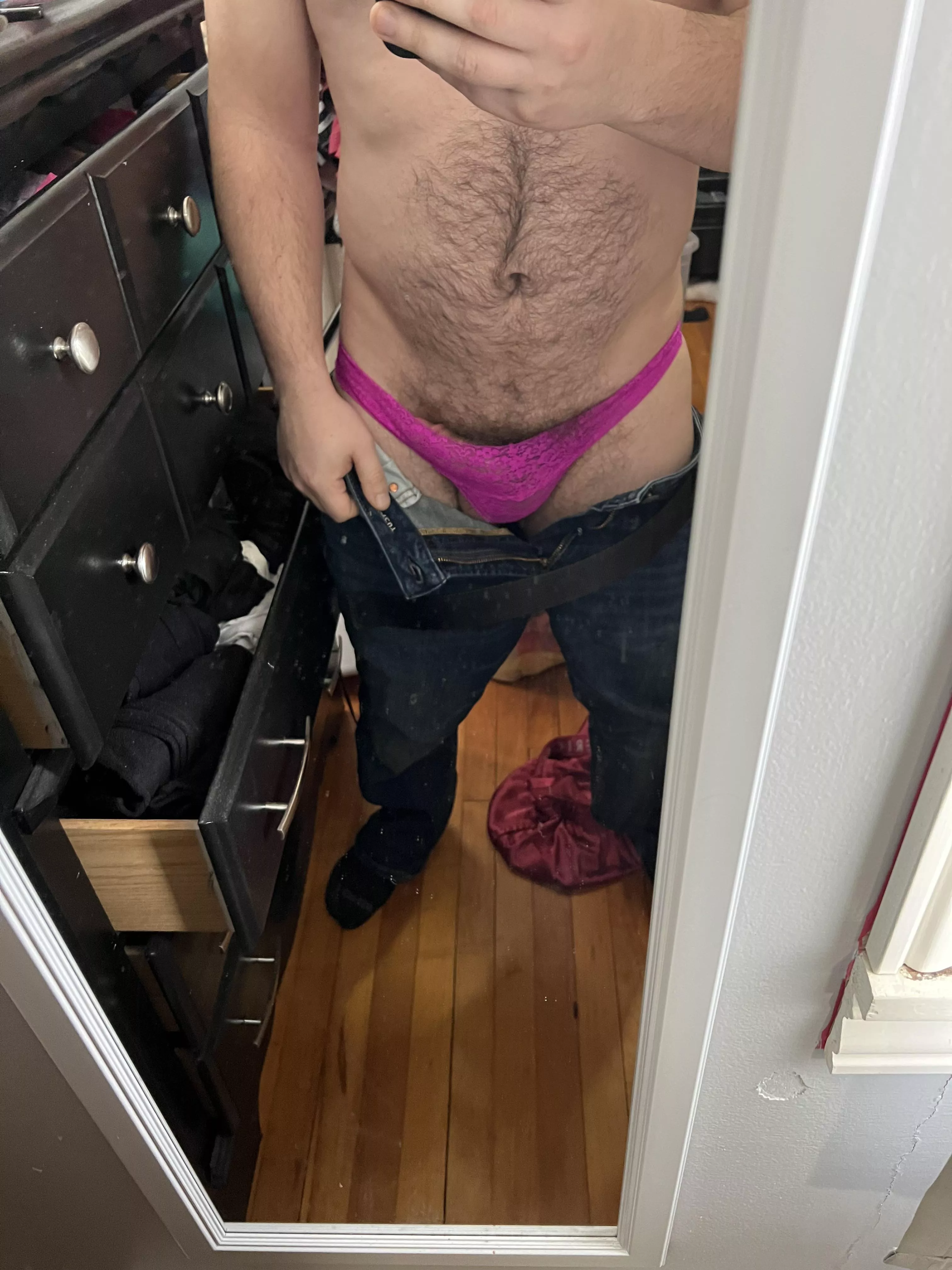 25 married. In my wife’s panties while I do errands today. 🤫