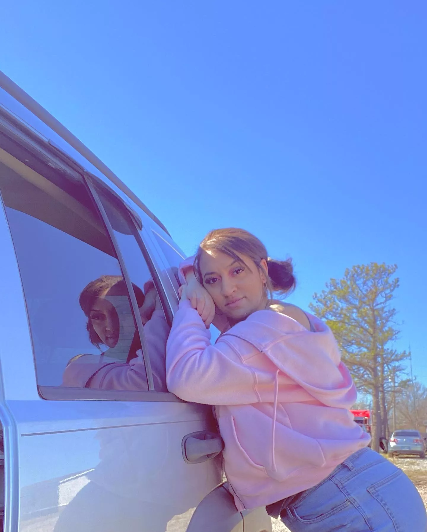 African American and Caucasian 🦋