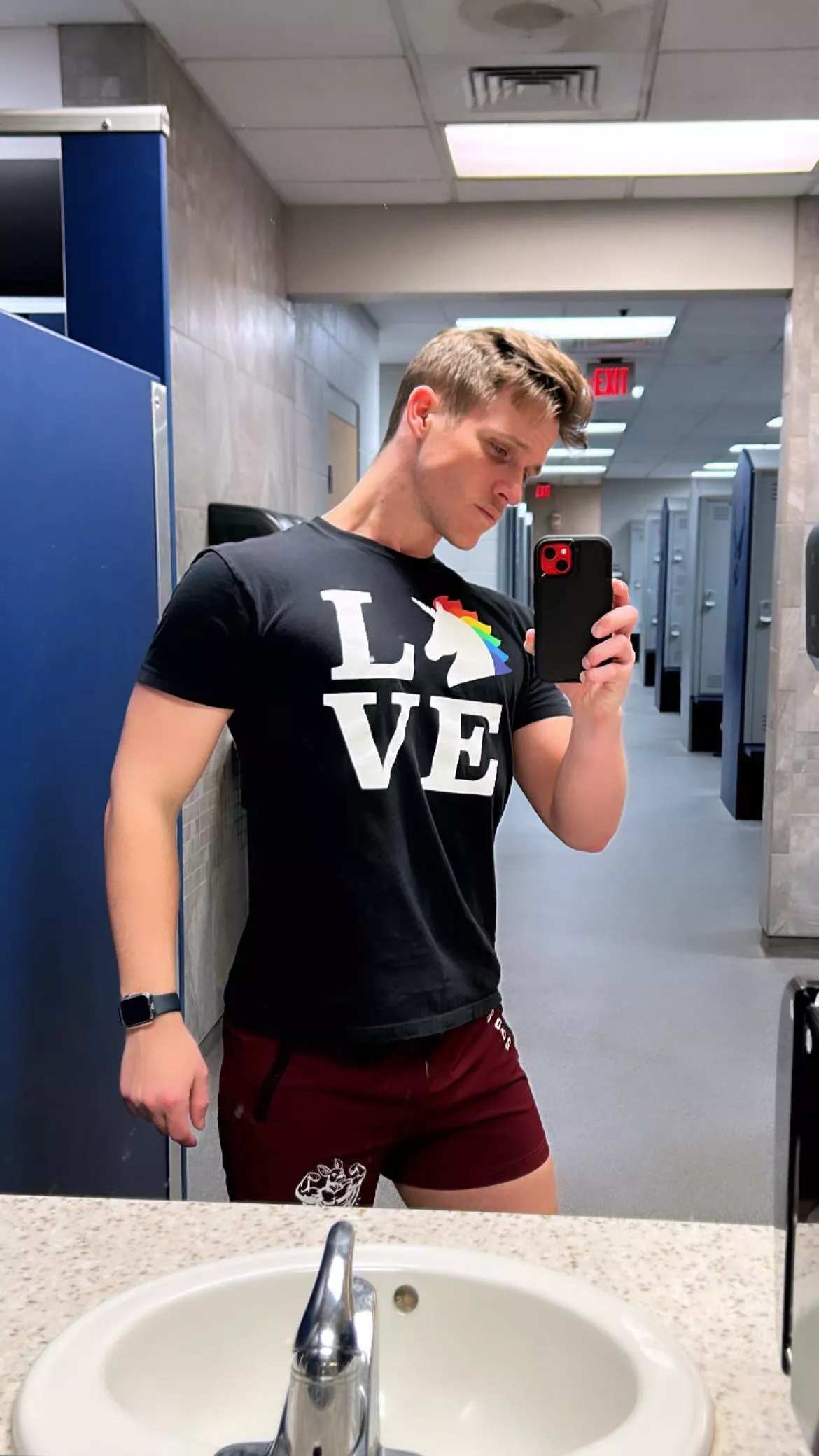 Another gym selfie to add to my infinite supply.