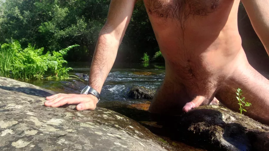 Boner sunbath in the river