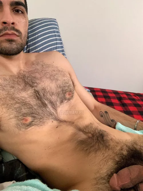 Bushy pubes, soft dick