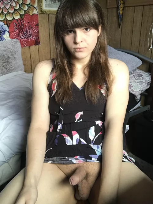 Can I be your girlfriend?😘