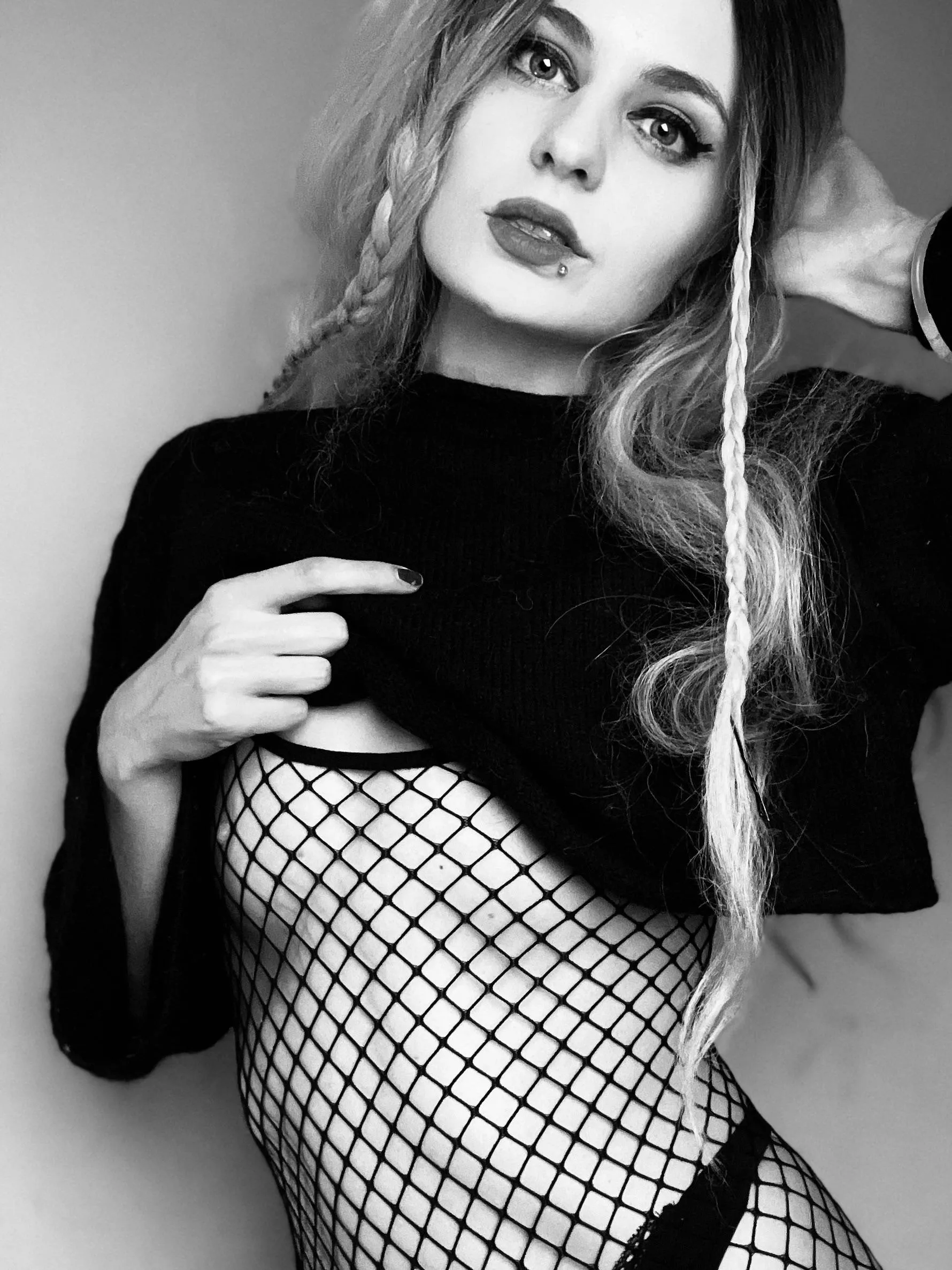 Fishnets makes me feel slutty