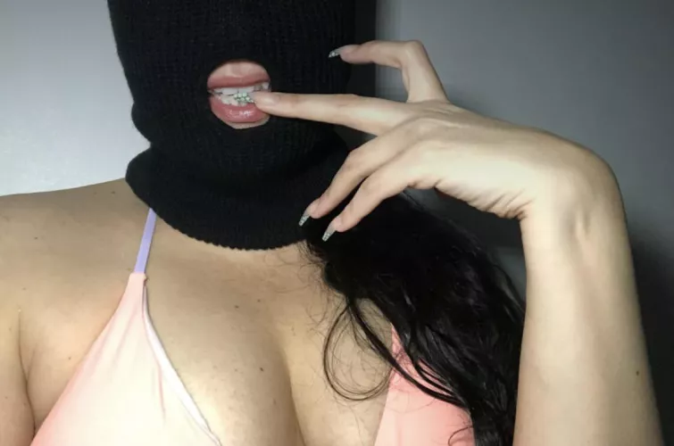 Giving Daddy Long leg vibes