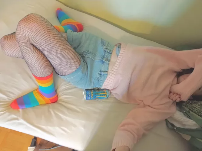 hello friends 😊 (if you come over I'll give free hugs 😘)