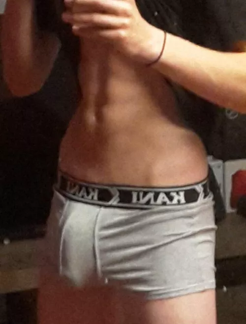 i challenge you, smaller dick is slave ;)