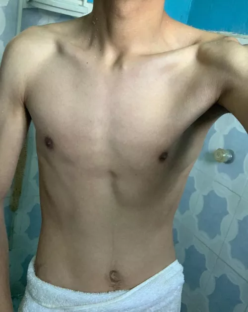 I hope y’all like skinny guys too