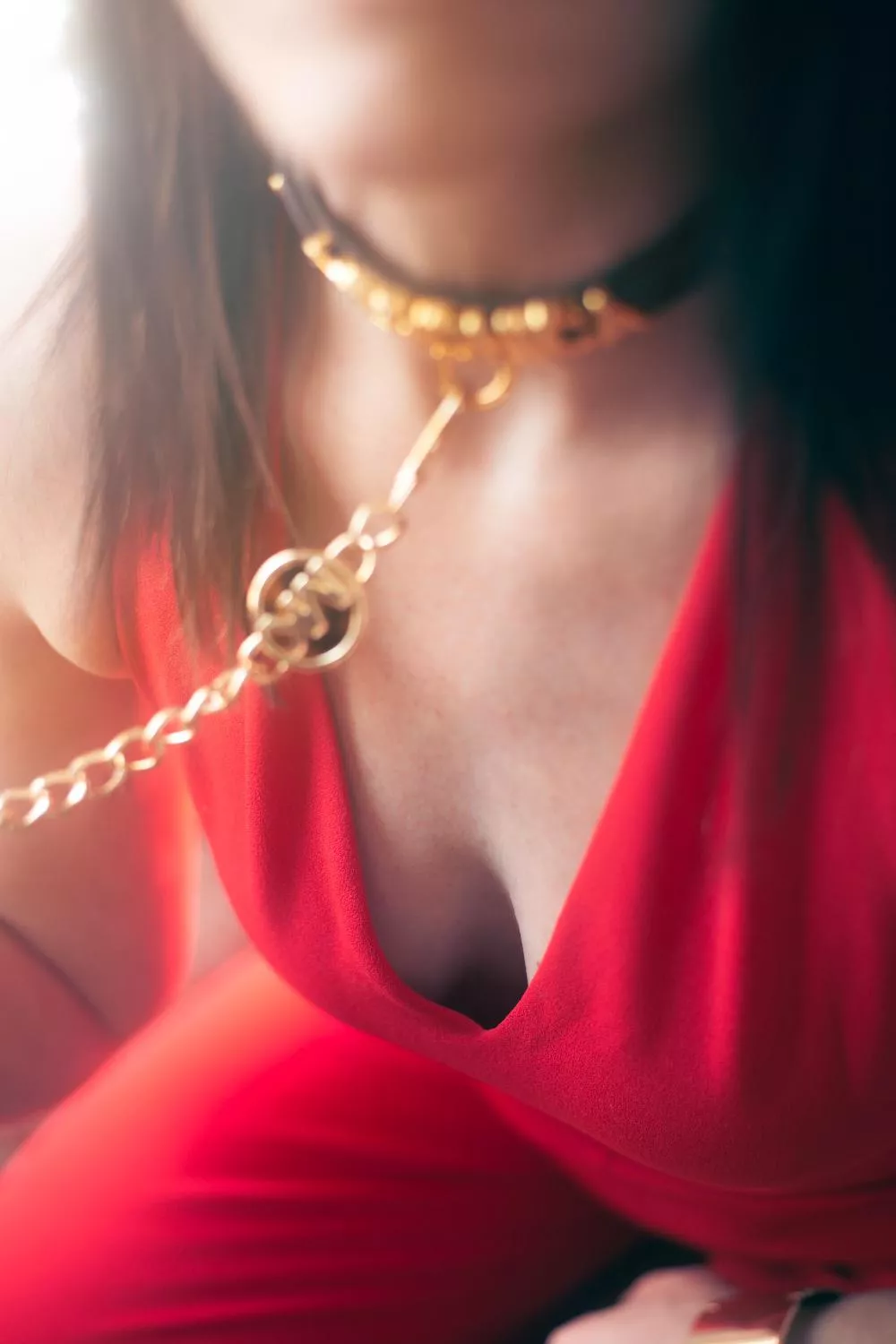 I need someone to hold this leash