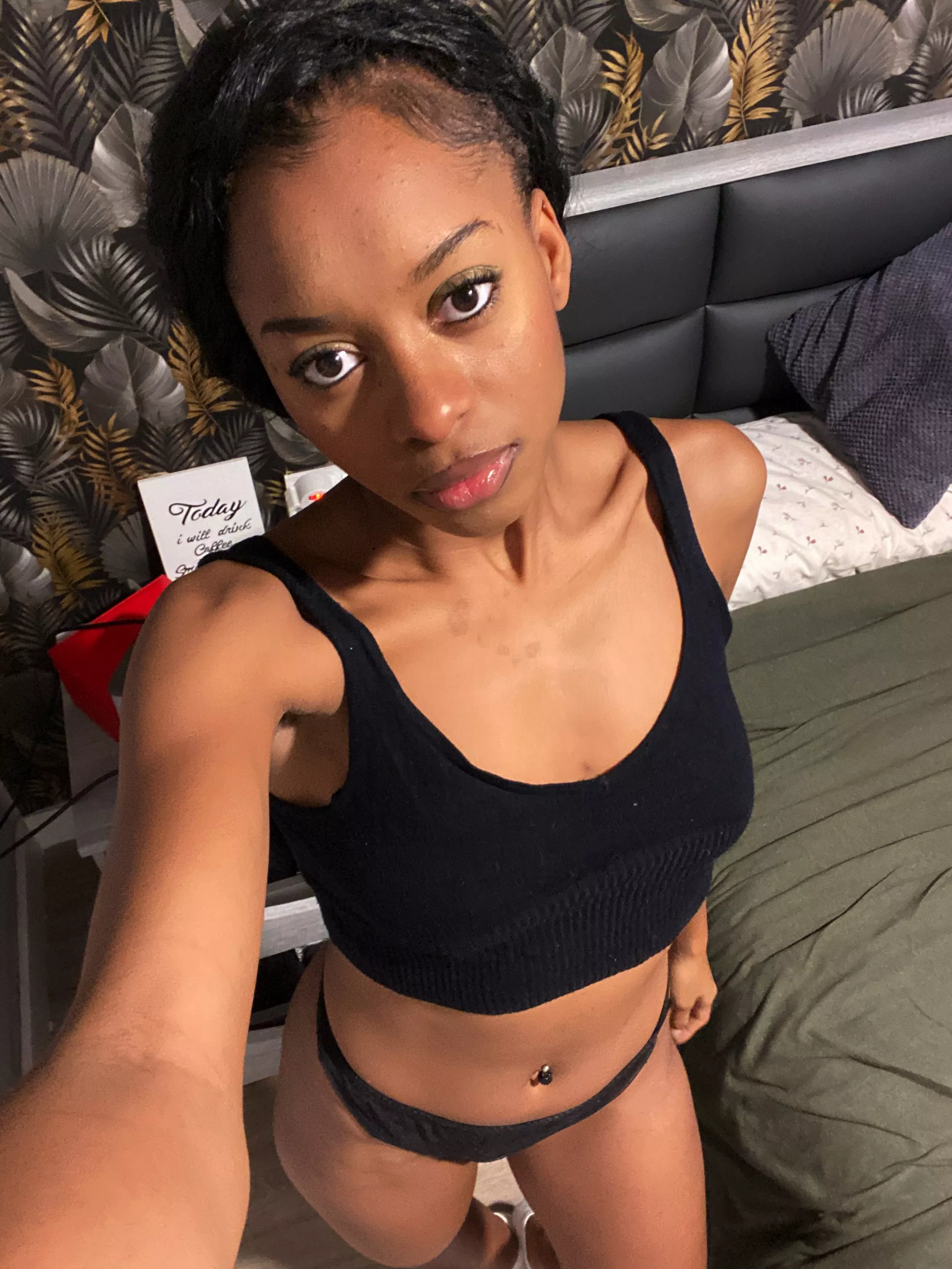 I starve for your embrace!