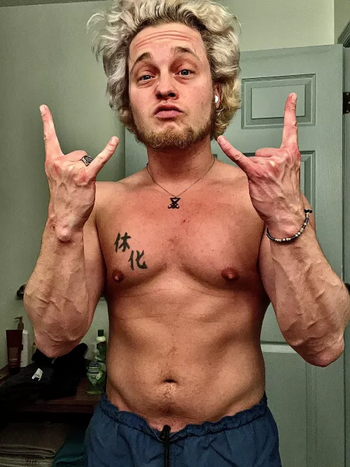 I’m the king of rock n roll