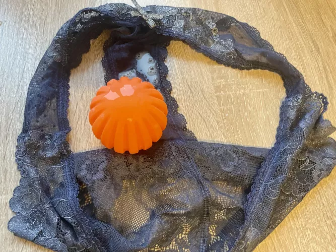 Kept this ball inside me all day during work. Messy! Xx