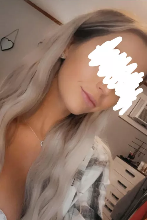 Love chatting about my wife and showing her off