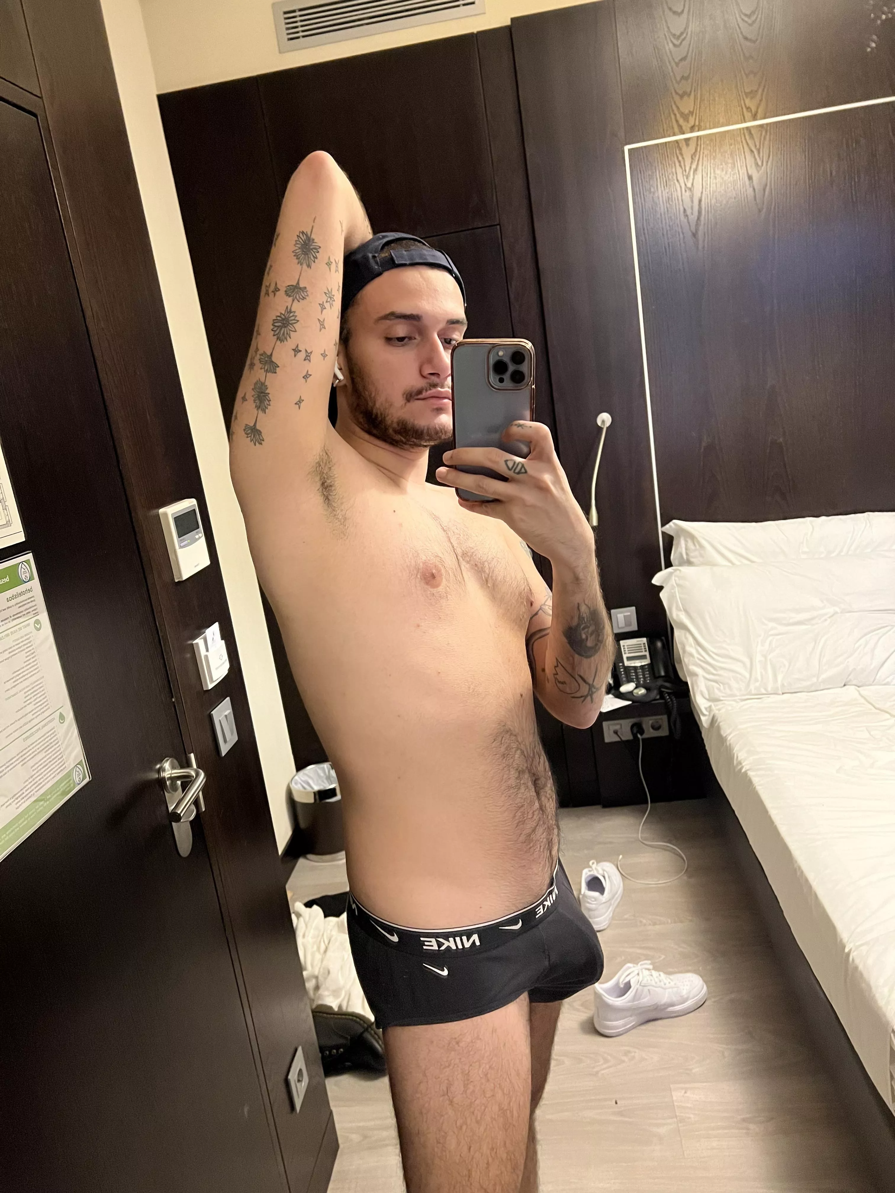 nike briefs kind of night